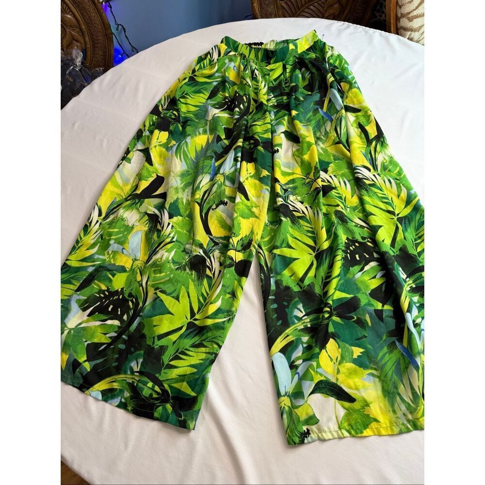 NWT Live 4 Truth Tropical Palm Palazzo Pants Size Small New